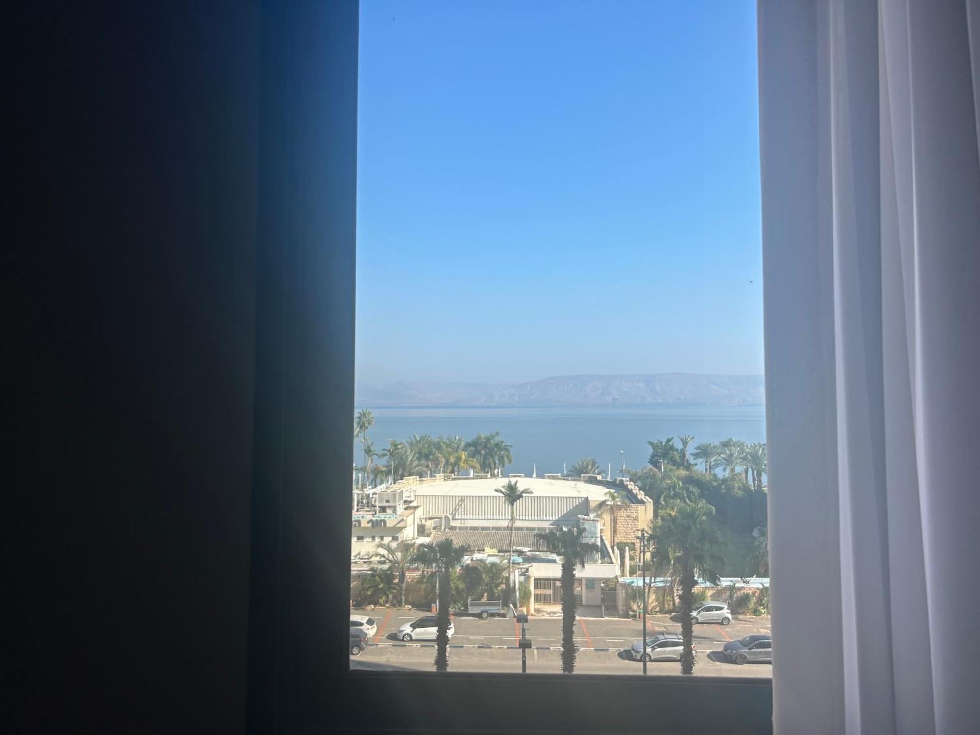 תכלת על הכינרת Light Blue On The Kinneret Lake Тиверіада Екстер'єр фото